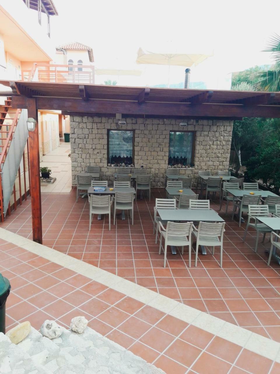 Aquamar Beach Hotel Kurnász Kültér fotó