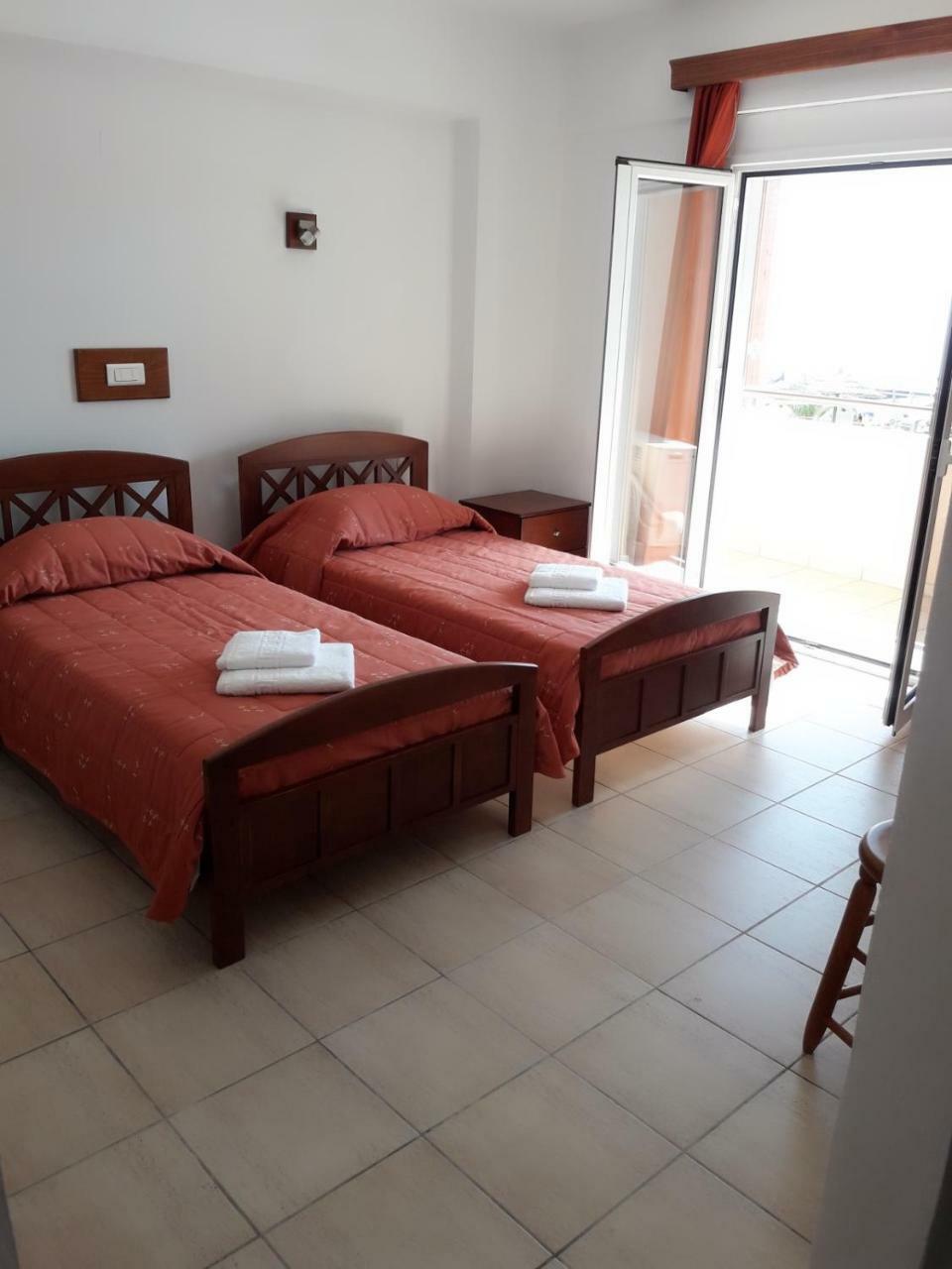 Aquamar Beach Hotel Kurnász Kültér fotó