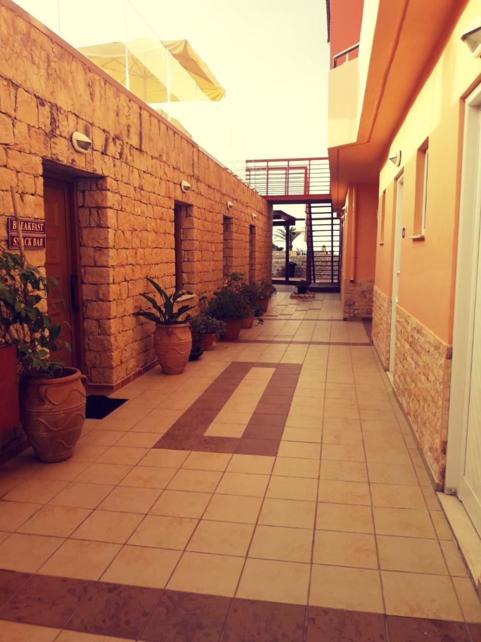 Aquamar Beach Hotel Kurnász Kültér fotó